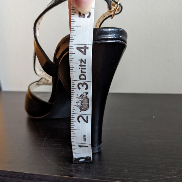 NWOT B.A.I.T. Patent Slingback Heels ๐ค - Picture 6 of 6